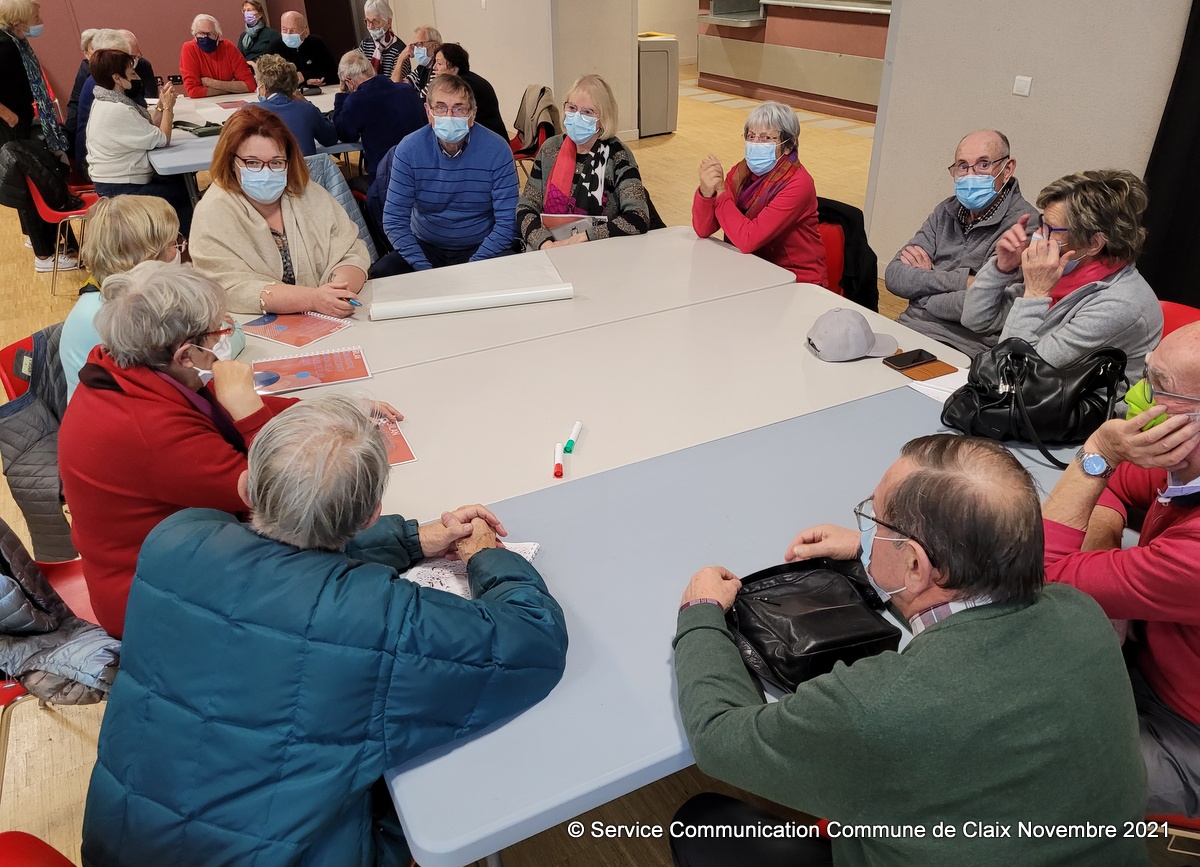 Une réunion publique consacrée aux seniors qui fait un carton! - Claix